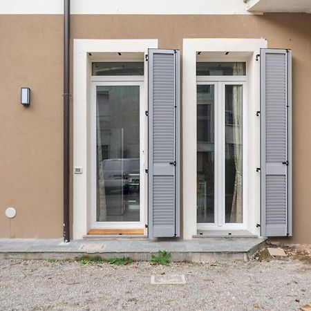 דירות ליסונה Dimora Di Privacy Fronte Parco E Ospedale Di Monza מראה חיצוני תמונה