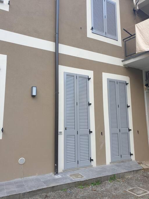 דירות ליסונה Dimora Di Privacy Fronte Parco E Ospedale Di Monza מראה חיצוני תמונה
